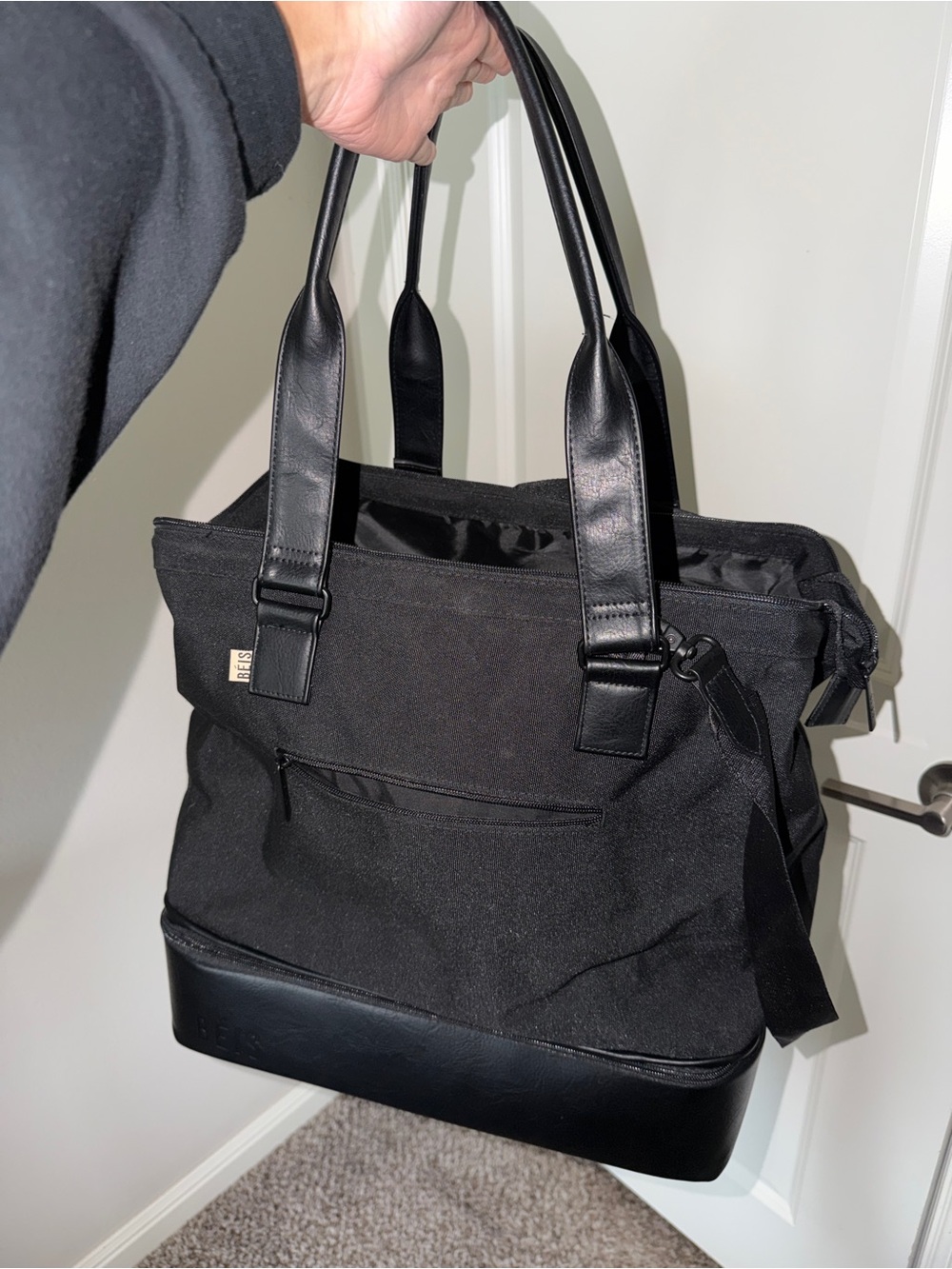 Beis weekender black bag